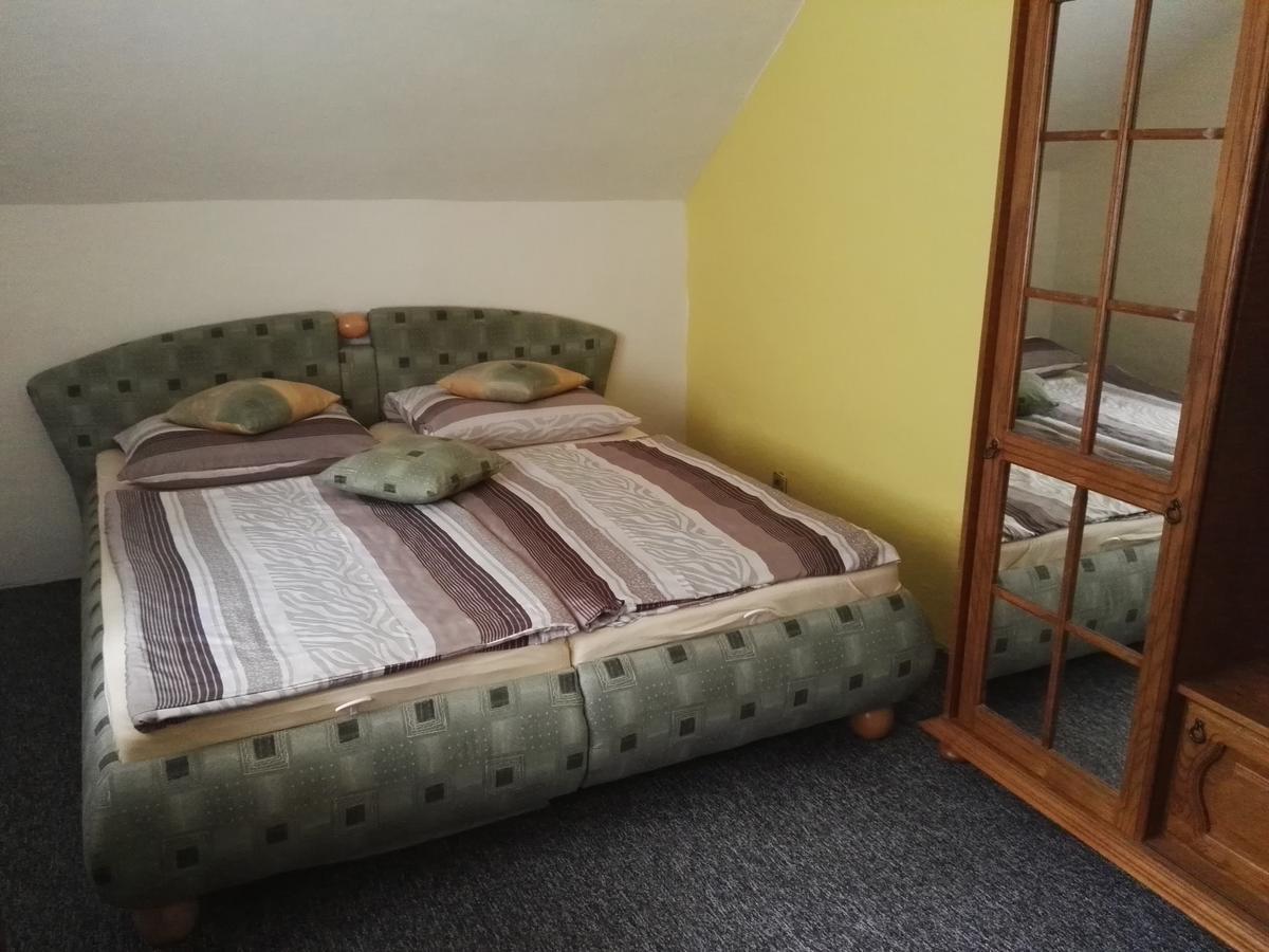 Pension U Loupezaku Hotell Jetřichovice Eksteriør bilde